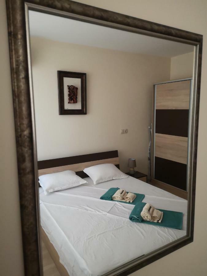 Art Apartments In Pomorie Ngoại thất bức ảnh
