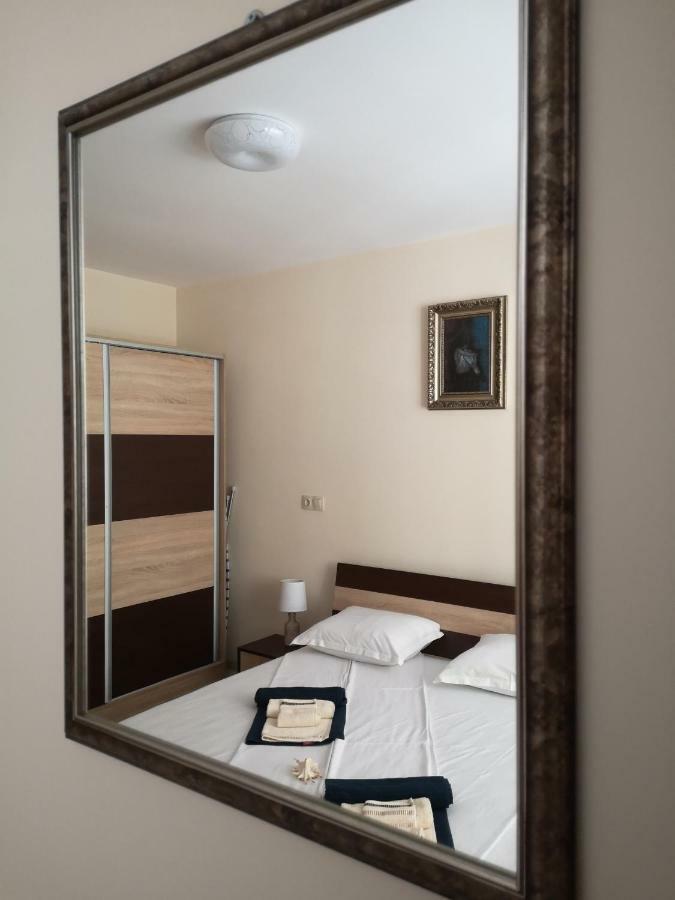 Art Apartments In Pomorie Ngoại thất bức ảnh